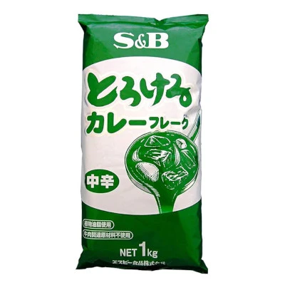 S&B Torokeru Curry Mix in Flakes Medium Hot 1kg